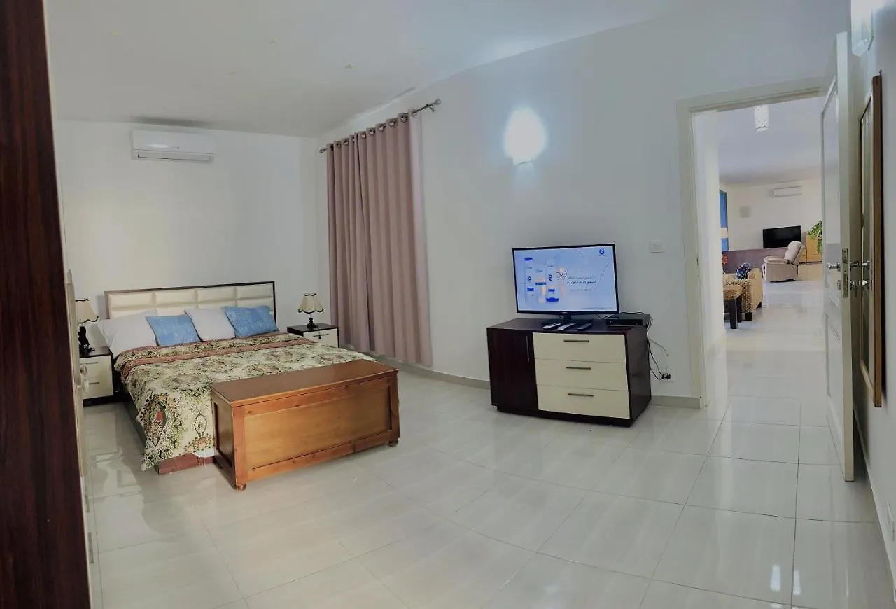 Luxor Rose Villa